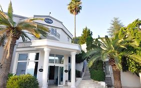 Hotel Xanadu